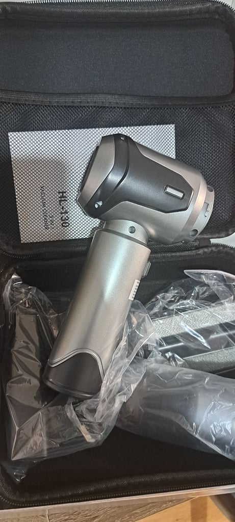 Handheld vacuum cleaner