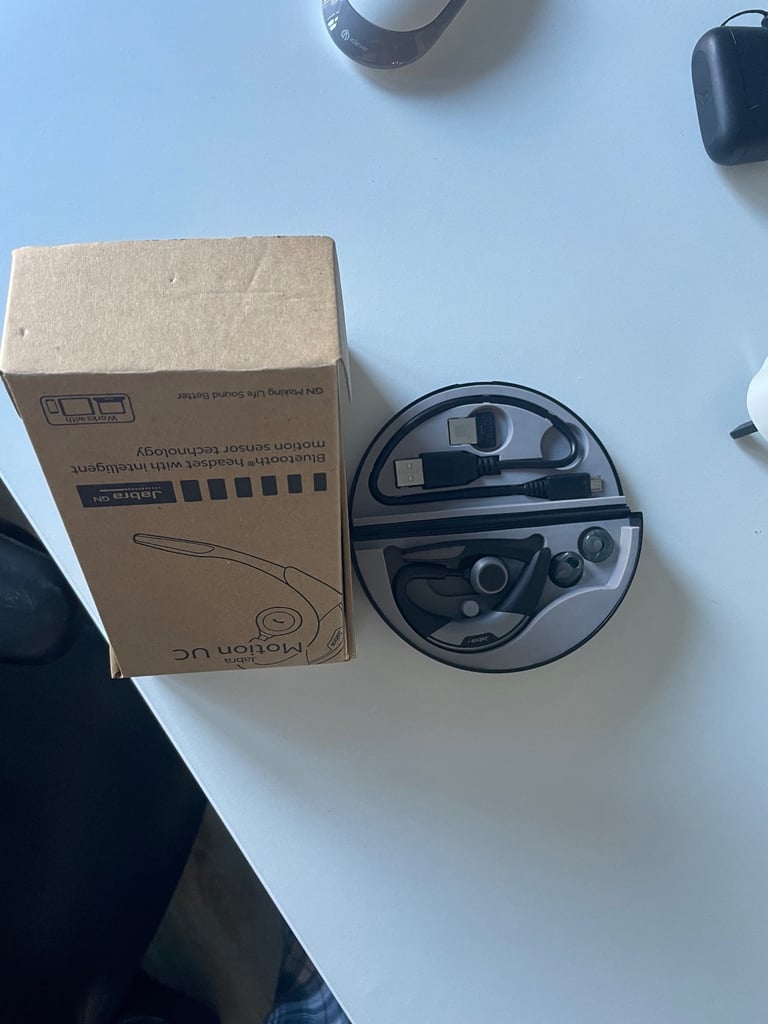Jabra Bluetooth headset 