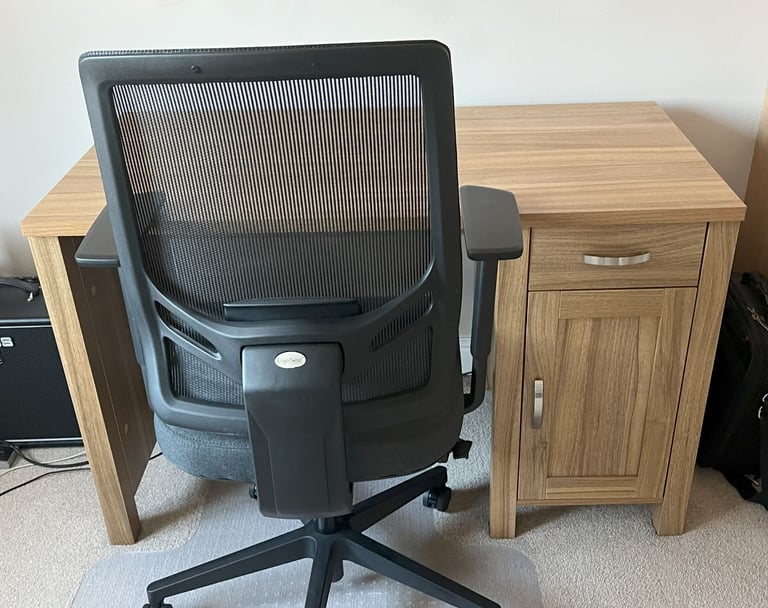 image for Small Office desk and Ergo Twist chair. Excellent condition.