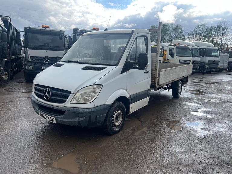 62 Mercedes-Benz Sprinter 13FT DROPSIDE ..YARD VAN PICKUP