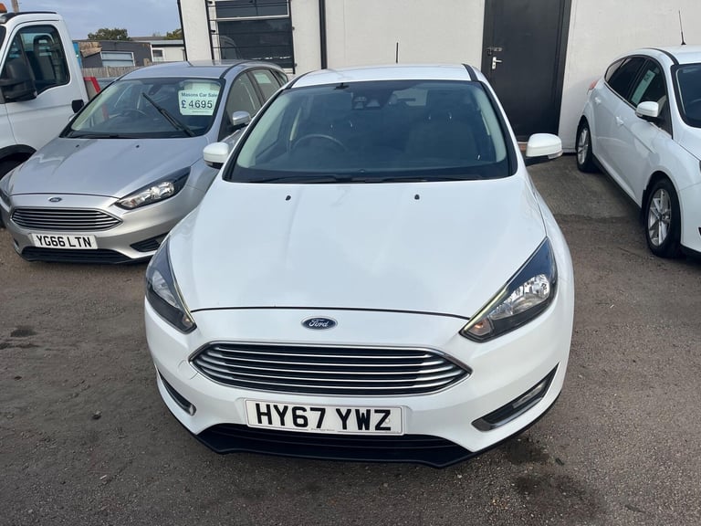 2017 Ford Focus 1.0T EcoBoost Titanium Euro 6 (s/s) 5dr HATCHBACK Petrol Manual