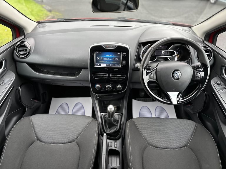 2015 Renault Clio 1.2 16V Dynamique Nav Euro 6 5dr HATCHBACK Petrol Manual