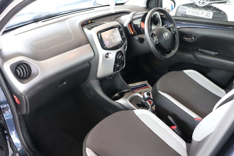 2016 Toyota AYGO 1.0 Aygo X-Play VVT-i CVT 5dr Hatchback Petrol Automatic