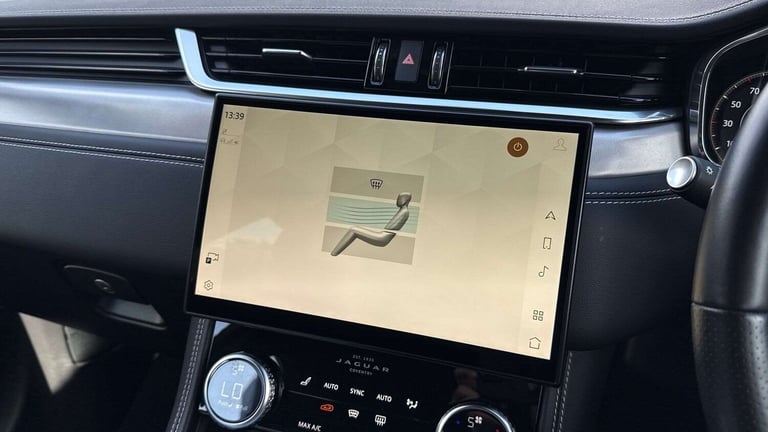  Jaguar F-Pace 2.0 P400e R-Dynamic SE 5dr Auto AWD Estate Plug-In Hy Automatic