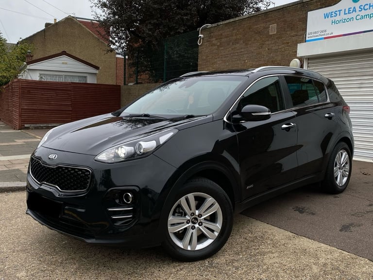 Kia, SPORTAGE,AWD 4X4 Estate, 2018, Manual, 1995 (cc), 5 doors