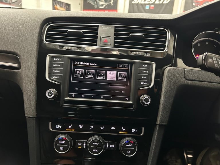 2015 Volkswagen Golf 2.0 TSI R 5dr DSG ESTATE PETROL Automatic