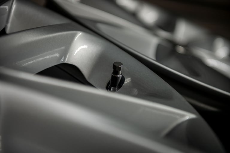 *Refurbished* Genuine 17" VW Passat CC Alloy Wheels 5x112 Golf/Scirocco/Caddy *P/X*