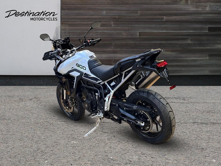 2025 Triumph Tiger 900 GT PRO STANDARD TWIN COLOUR Petrol black 6 Speed