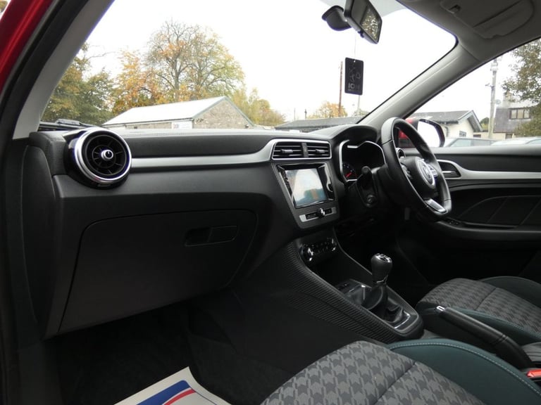 2018 MG MG ZS 1.5 VTi-TECH Excite SUV 5dr Petrol Manual 106 bhp HATCHBACK Petrol Manual
