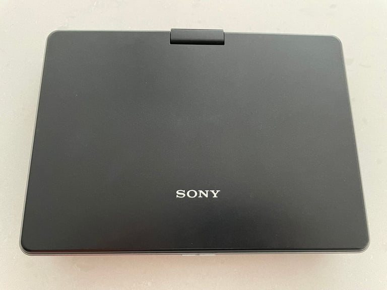 SONY PORTABLE DVD PLAYER
