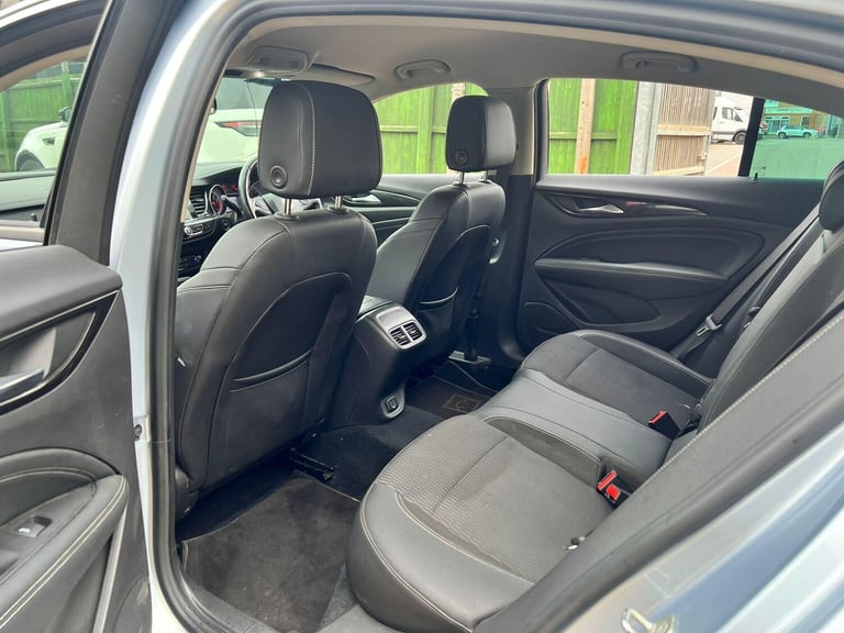 2018 Vauxhall Insignia 1.5i Turbo SRi Nav Grand Sport Euro 6 (s/s) 5dr HATCHBACK Petrol Manual