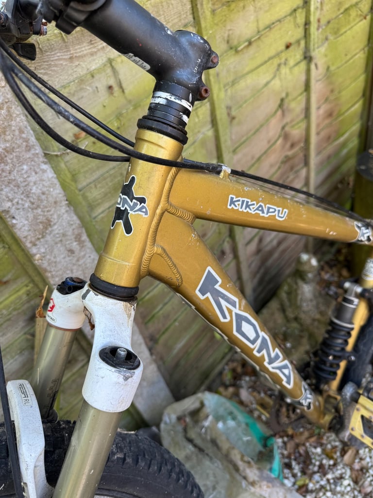 KONA KIKAPU MOUNTAIN BIKE DEORE GROUPSET ORIGINAL RETRO BIKE