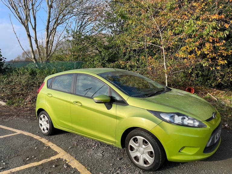 FORD FIESTA 1.4 STYLE+ 59 REG GREEN 5 DOOR 12 MONTHS MOT TAX £195 LOW INSURANCE 48+MPG
