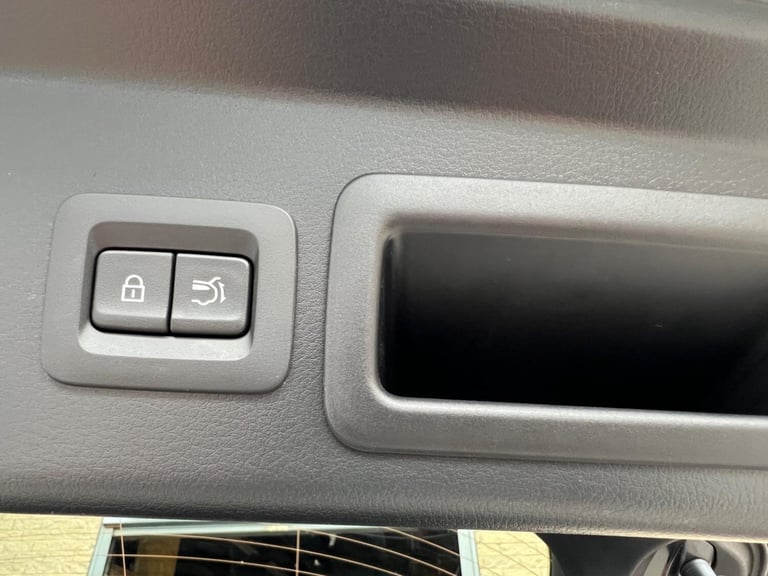 2025 Mazda CX-30 2.5 e-SKYACTIV G MHEV Exclusive-Line Euro 6 (s/s) 5dr HATCHBACK Petrol Manual