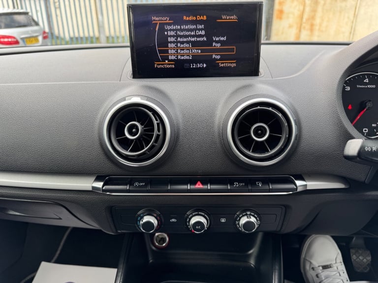 2014 Audi A3 1.6 TDI SE 5dr HATCHBACK Diesel Manual