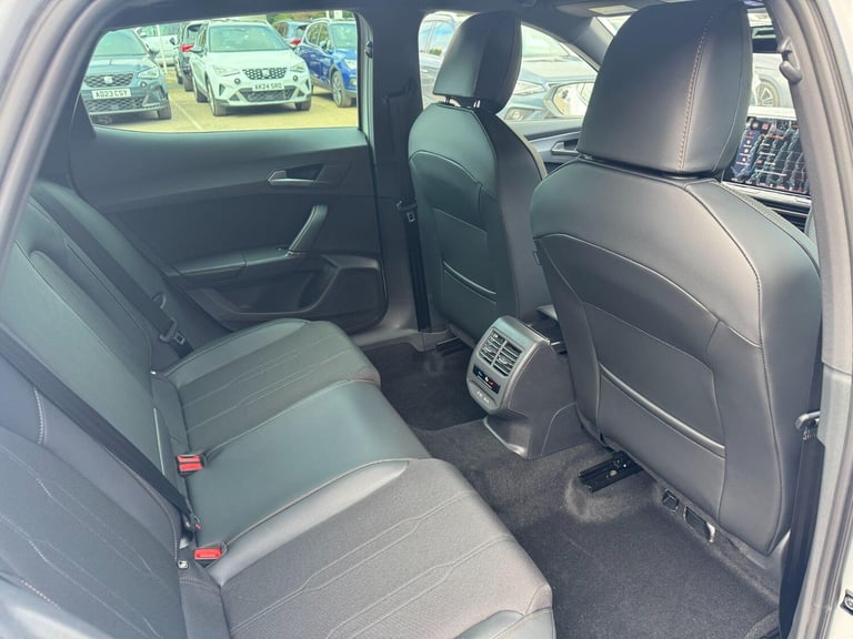 2025 Cupra Formentor 1.5 eTSI V1 SUV 5dr Petrol Hybrid DSG Euro 6 (s/s) (150 ps) HATCHBACK Petrol...