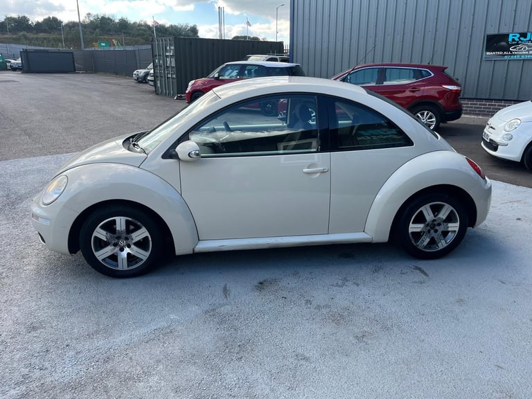 2010 Volkswagen Beetle LUNA 1.6 16v PETROL PX WELCOME 