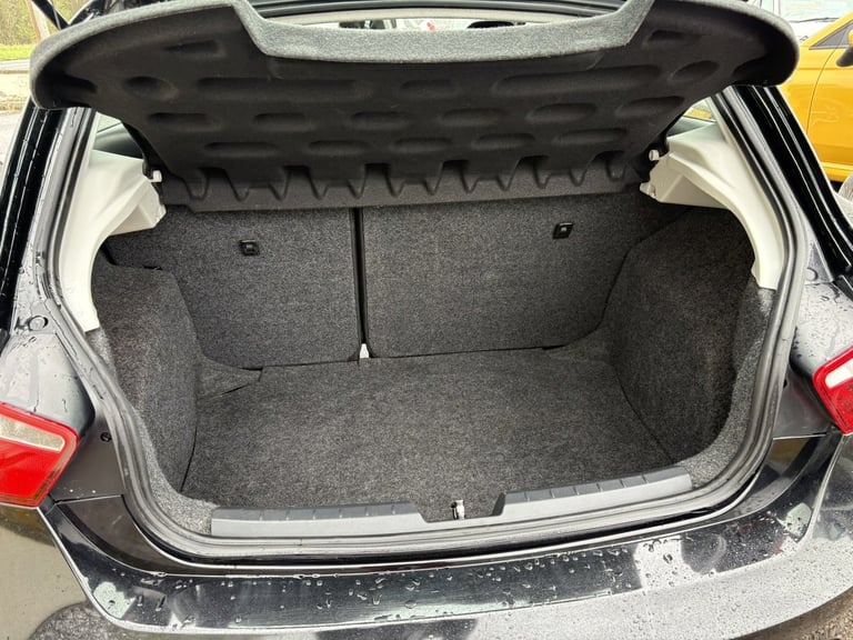 2013 SEAT Ibiza 1.6 TDI CR FR 3dr HATCHBACK Diesel Manual