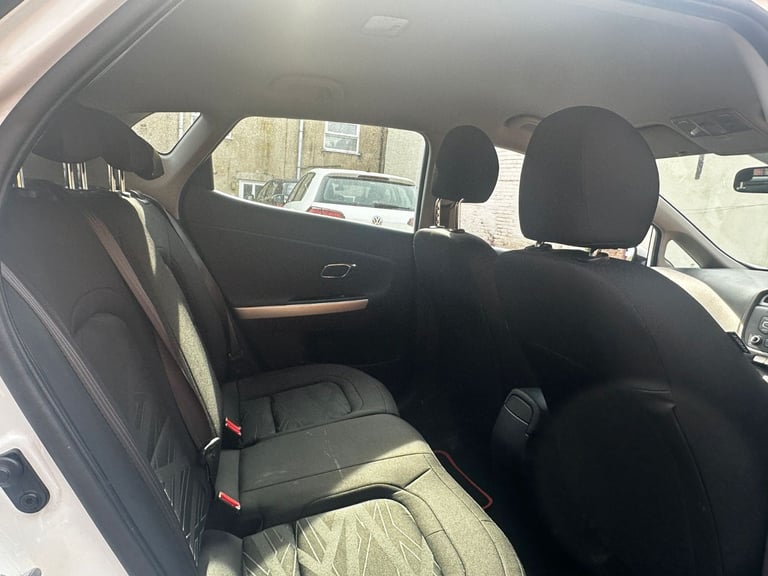 Kia, CEED, Hatchback, 2014, Manual, 1396 (cc), 5 doors