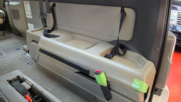  Nissan Elgrand Caravan twin mobility Chair auto lift Petrol Automatic
