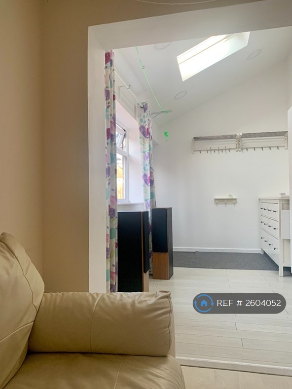 1 bedroom house in Tiverton Way, Cambridge, CB1 (1 bed) (#2604052)