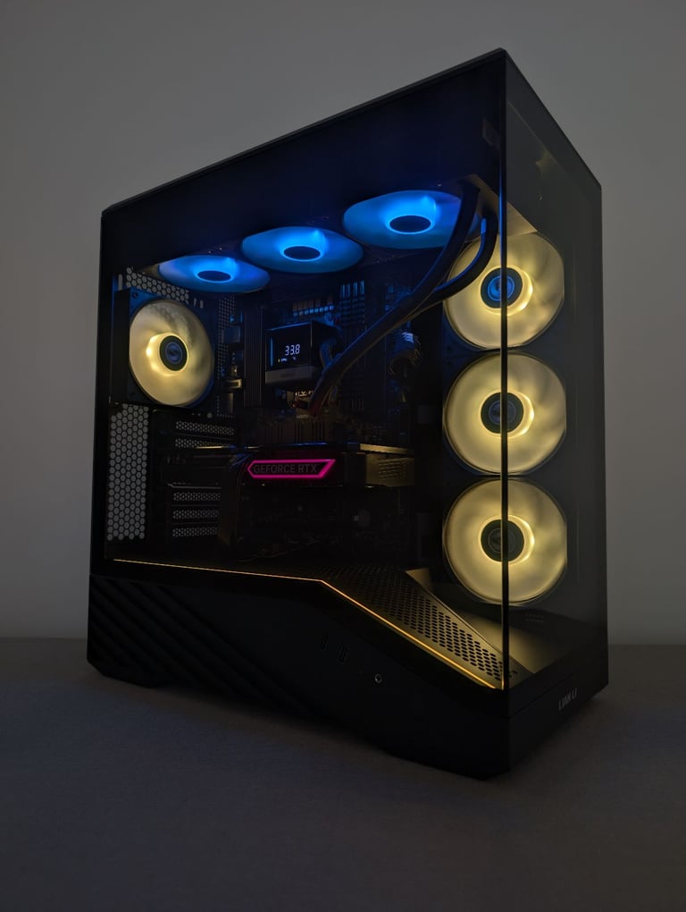 Lian Li Performance Gaming PC | AMD Ryzen 7600X | RTX 4070 12GB | 32GB DDR5 | 2TB  | Corsair | AIO