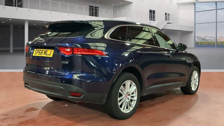 2018 Jaguar F-Pace 2.0d Portfolio 5dr Auto AWD ESTATE DIESEL Automatic