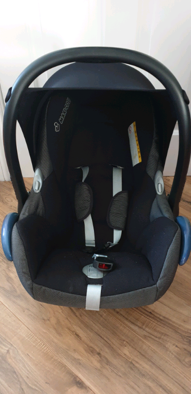 Maxi cosi cabriofix for Sale in Manchester Baby Carriers Car
