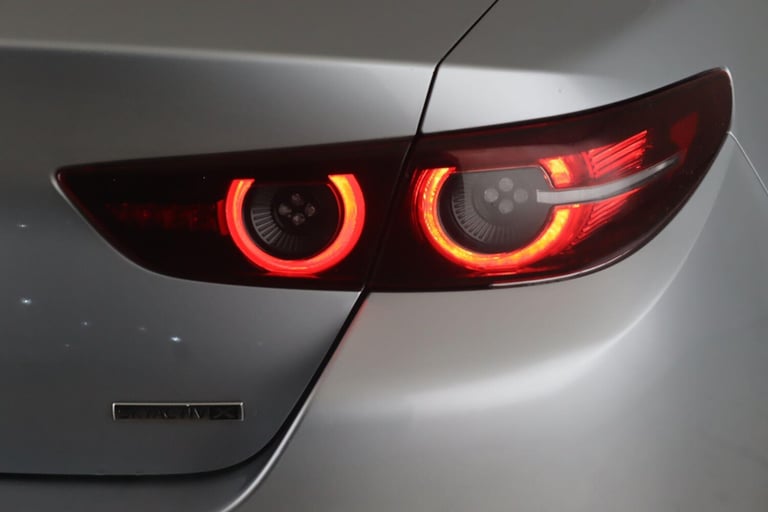 2020 Mazda Mazda3 2.0 SKYACTIV-X MHEV GT Sport Tech Auto Euro 6 (s/s) 4dr SALOON Petrol Automatic