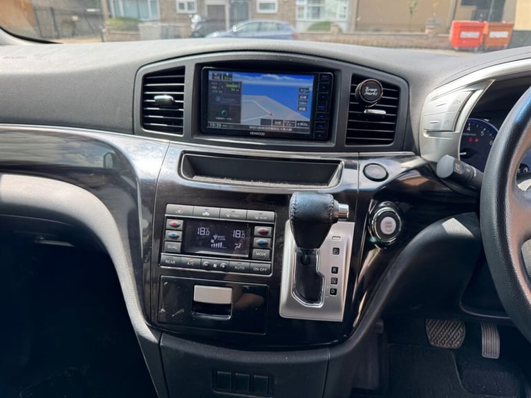 2019 Nissan Elgrand NISSAN ELGRAND HIGHWAYSTAR S 2.5L PETROL 8 SEATER 4WD AUTO, ULEZ, 69-19, FR M...