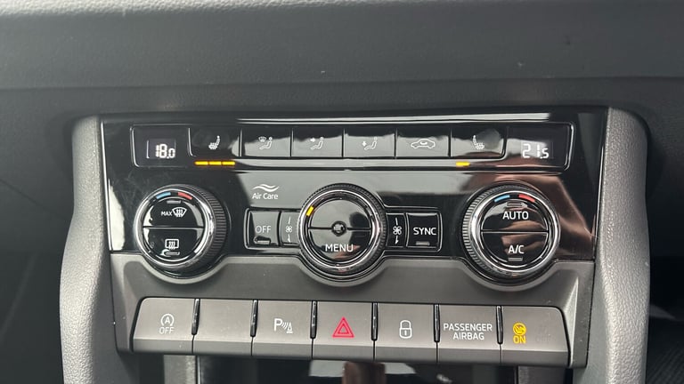 2024 Skoda Karoq 1.5 TSI Sportline 5dr ESTATE PETROL Manual