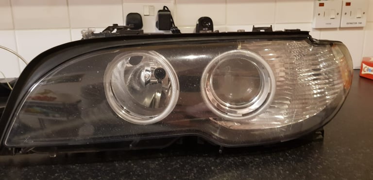 Genuine BMW 3 Series E46 Headlights Coupe Convertible Facelift with Angel Eyes