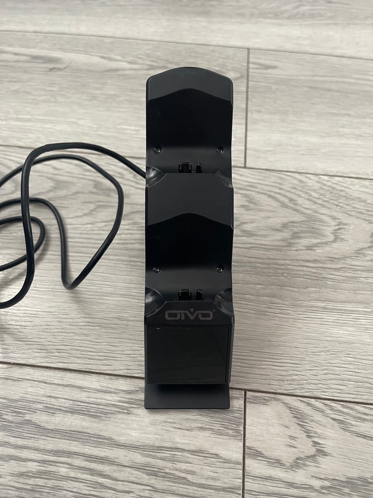 image for Oivo PlayStation 4 Dual Controller Charging Dock