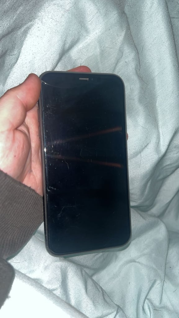 image for iPhone 11 black 128gb