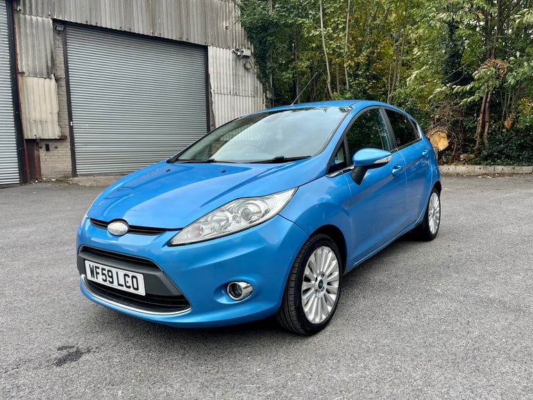 2009 Ford Fiesta 1.4 Titanium 5dr HATCHBACK Petrol Manual