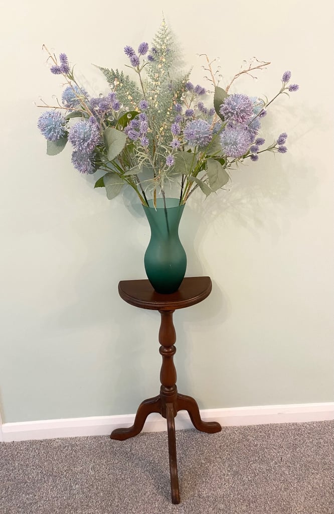 image for PERFECT FOR PLANT / VASE OF FLOWERS ETC HALF MOON TABLE