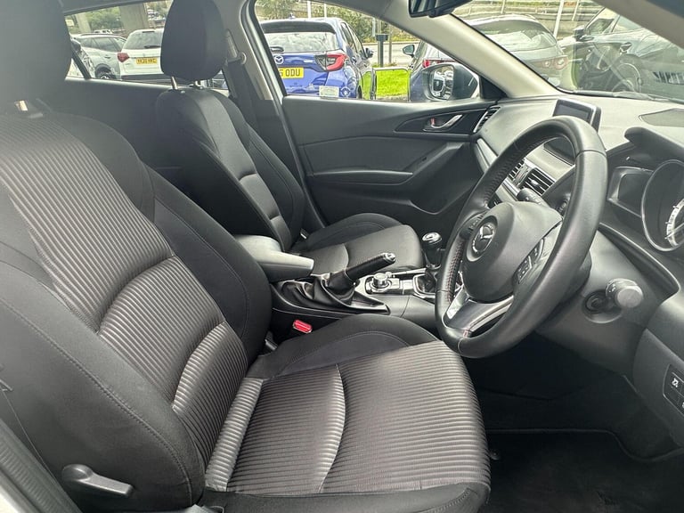 2014 Mazda Mazda3 2.0 SKYACTIV-G Sport Nav Hatchback 5dr Petrol Manual Euro 5 (s/s) (120 ps) HATC...