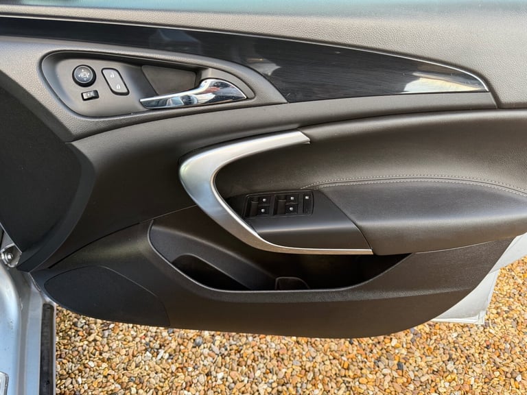 2014 Vauxhall Insignia 2.0 CDTi [163] Elite Nav 5dr Auto HATCHBACK Diesel Automatic