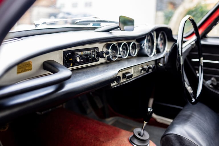 1934 Volvo P1800 P (1967) Coupe PETROL Manual