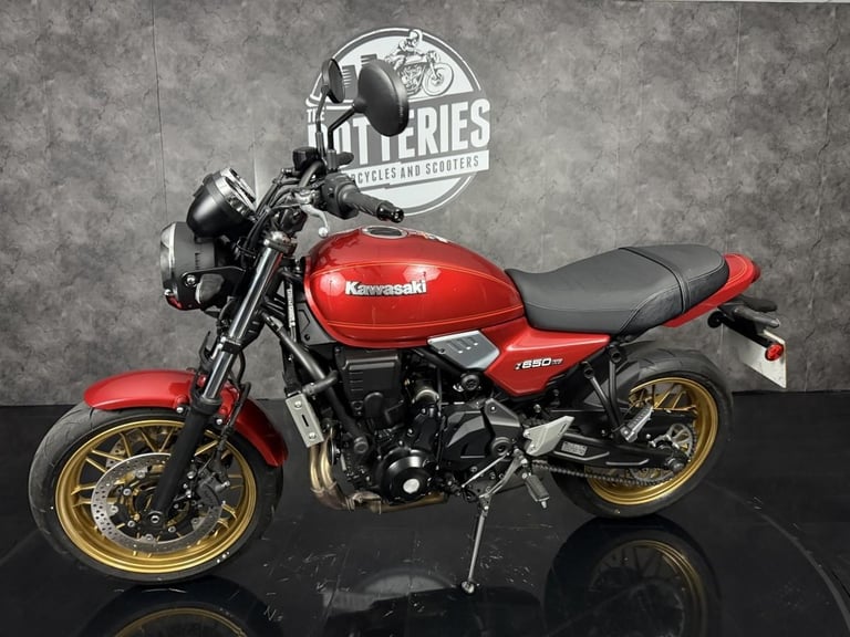 Kawasaki Z650RS 2025 **Approved used 873 miles covered*