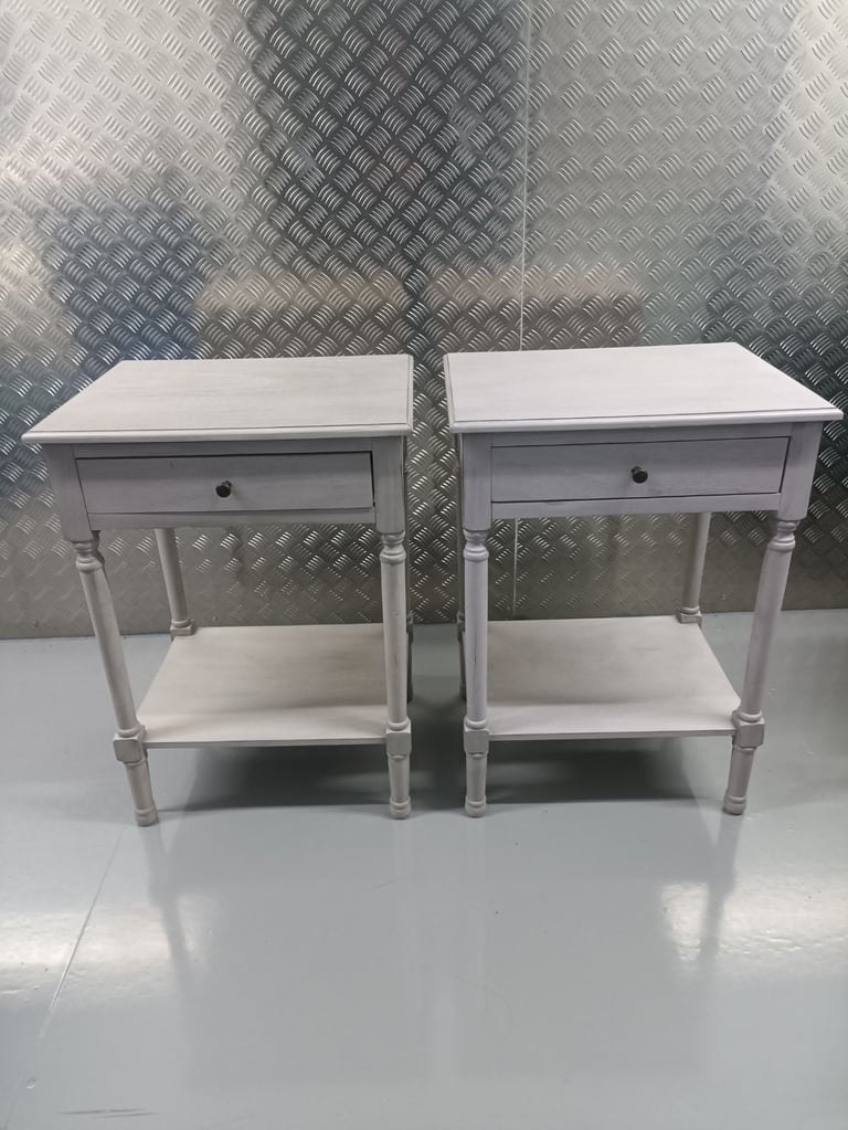 Sofas and king size bed 