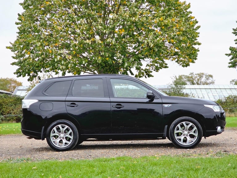2014 Mitsubishi Outlander 2.0h 12kWh GX3h CVT 4WD Euro 5 (s/s) 5dr ESTATE Petrol/Electric Hybrid ...
