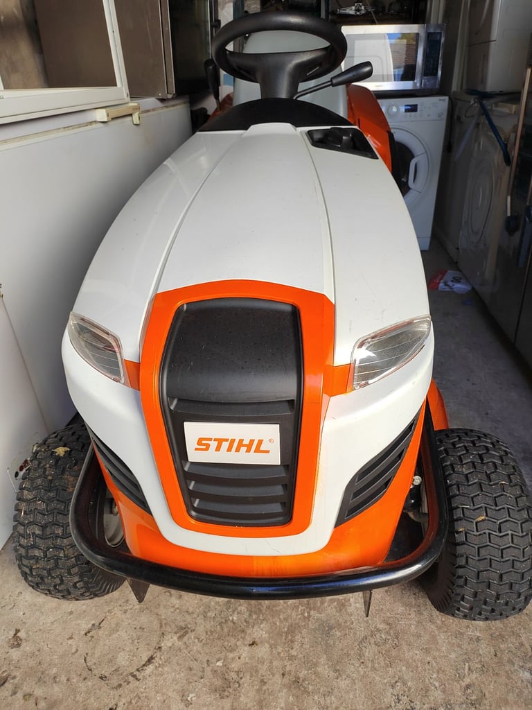 Sthil lawnmower 