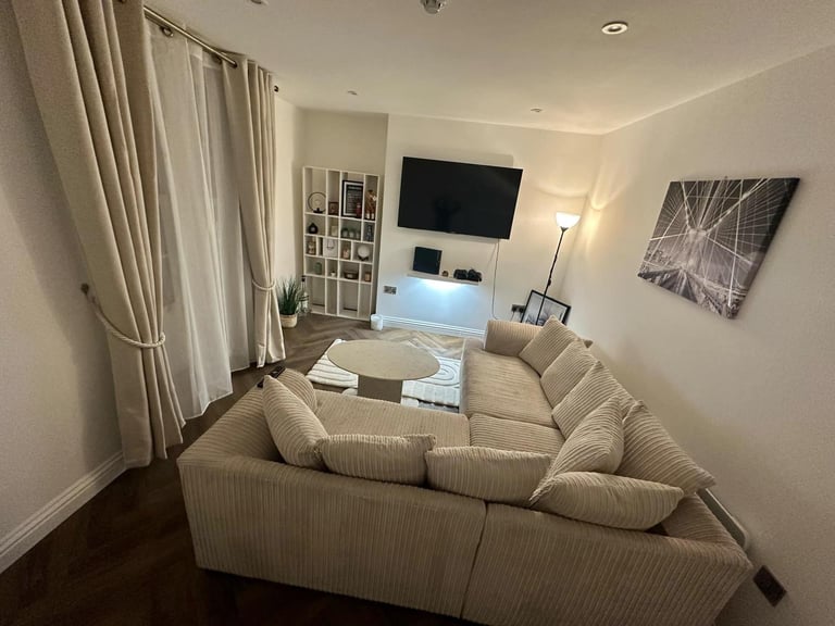 1bed / 2bath perfect flat to rent