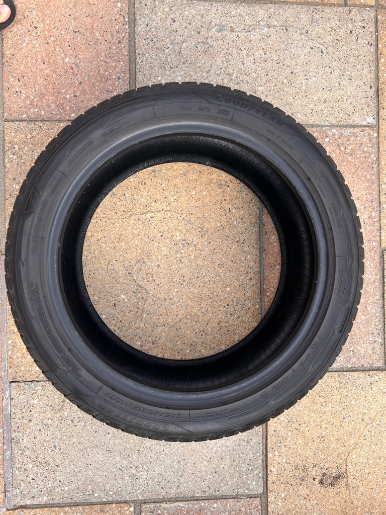 image for Goodyear 245 45 R18 100v extra load tyre used 