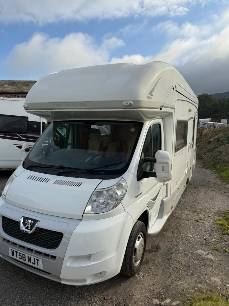 image for 2008 Autosleeper Sigma - 2.2ltr - 42,000 Miles - 4 Berth / 4 Belts 