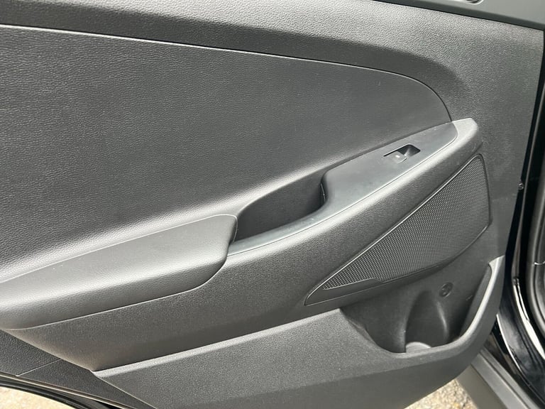 2017 Hyundai TUCSON 1.7 CRDi Blue Drive SE Nav Euro 6 (s/s) 5dr ESTATE Diesel Manual