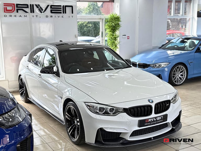 HUGE SPEC! BMW M3 3.0 BiTurbo DCT 4DR SALOON + CARBON + RED LTHR + FREE&nbsp;DELIVERY