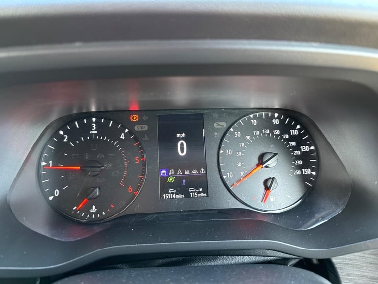 2022 Renault Trafic 2.0 dCi Blue 28 Sport SWB Euro 6 (s/s) 5dr PANEL VAN Diesel Manual