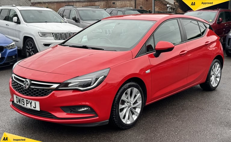 2019 Vauxhall Astra 1.4i Turbo Tech Line Nav Hatchback 5dr Petrol Manual Euro 6 (s/s) (125 ps) HA...